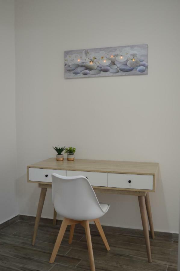 Botonis Bright Spacious Apartment La Canea Exterior foto